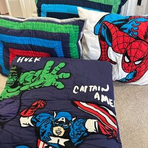 Marvel Superheroes Bedding Set - Blue